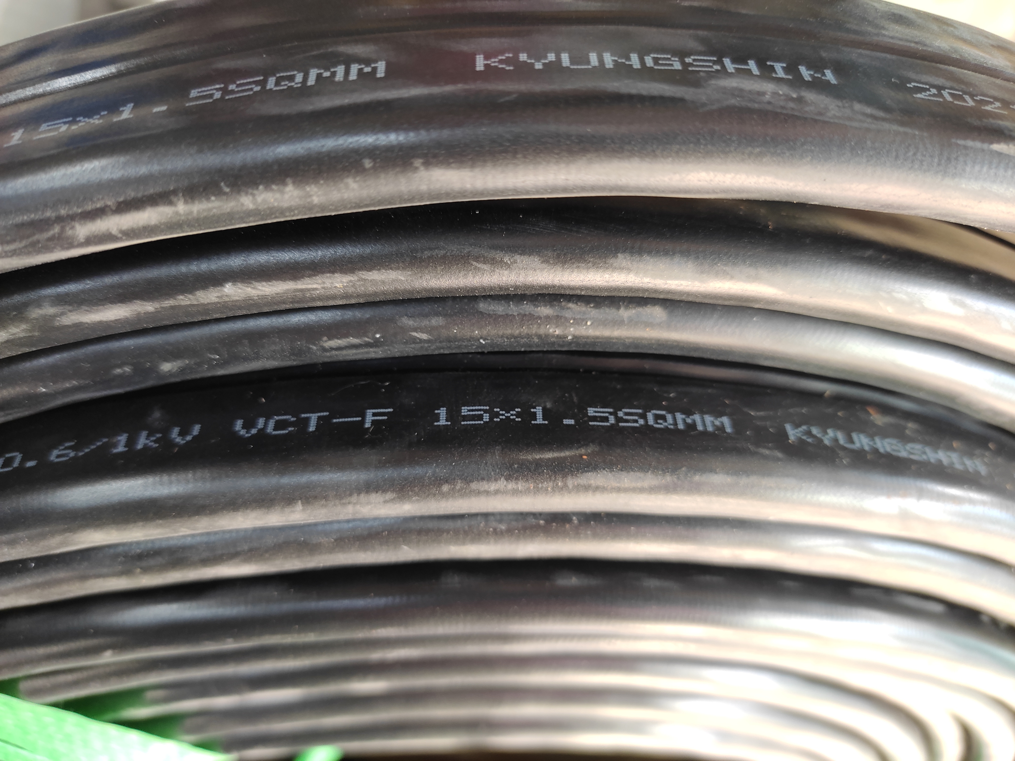 VCT-F 15Cx1.5SQ_3.jpg