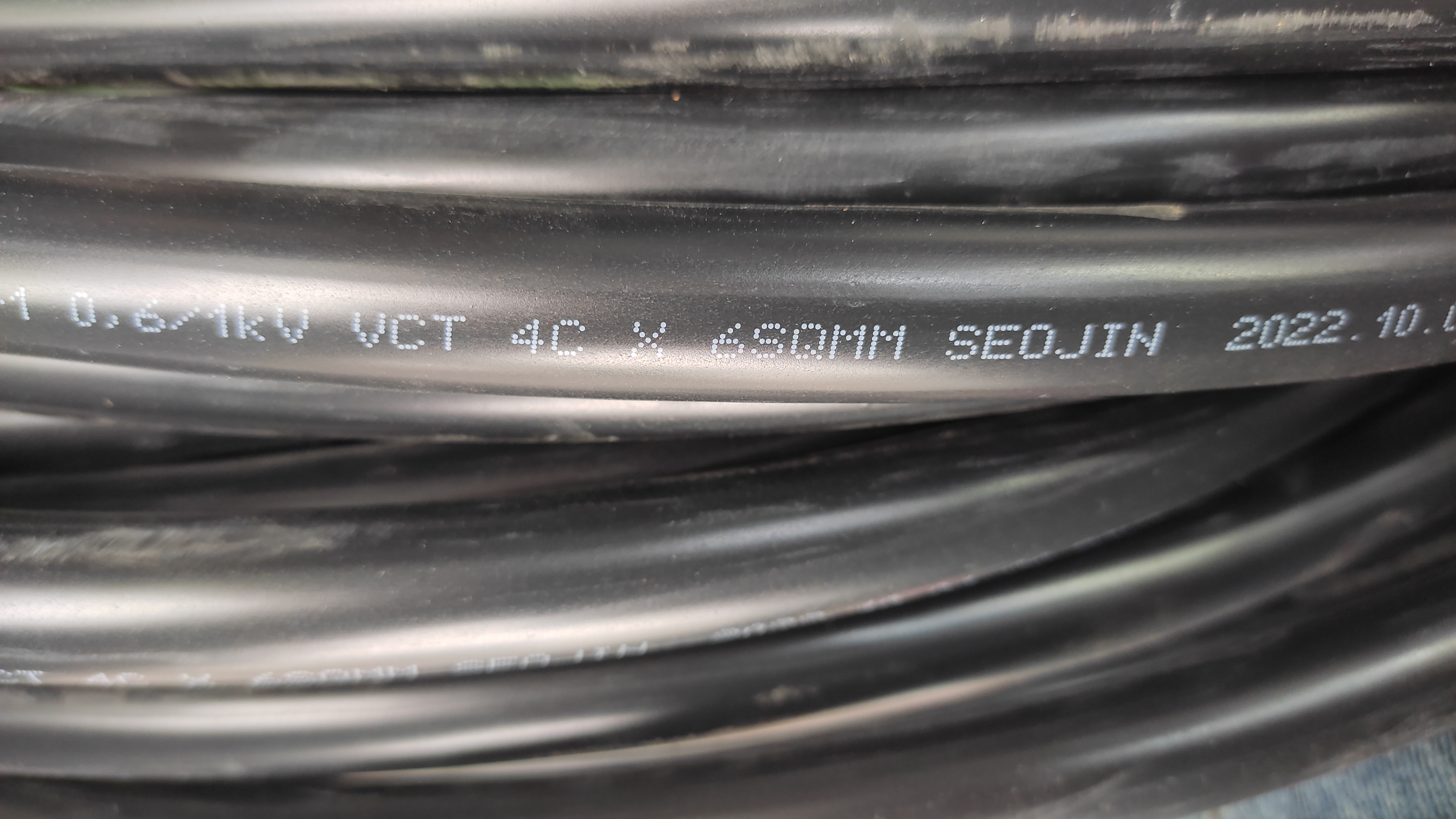 VCT6x4_4.jpg