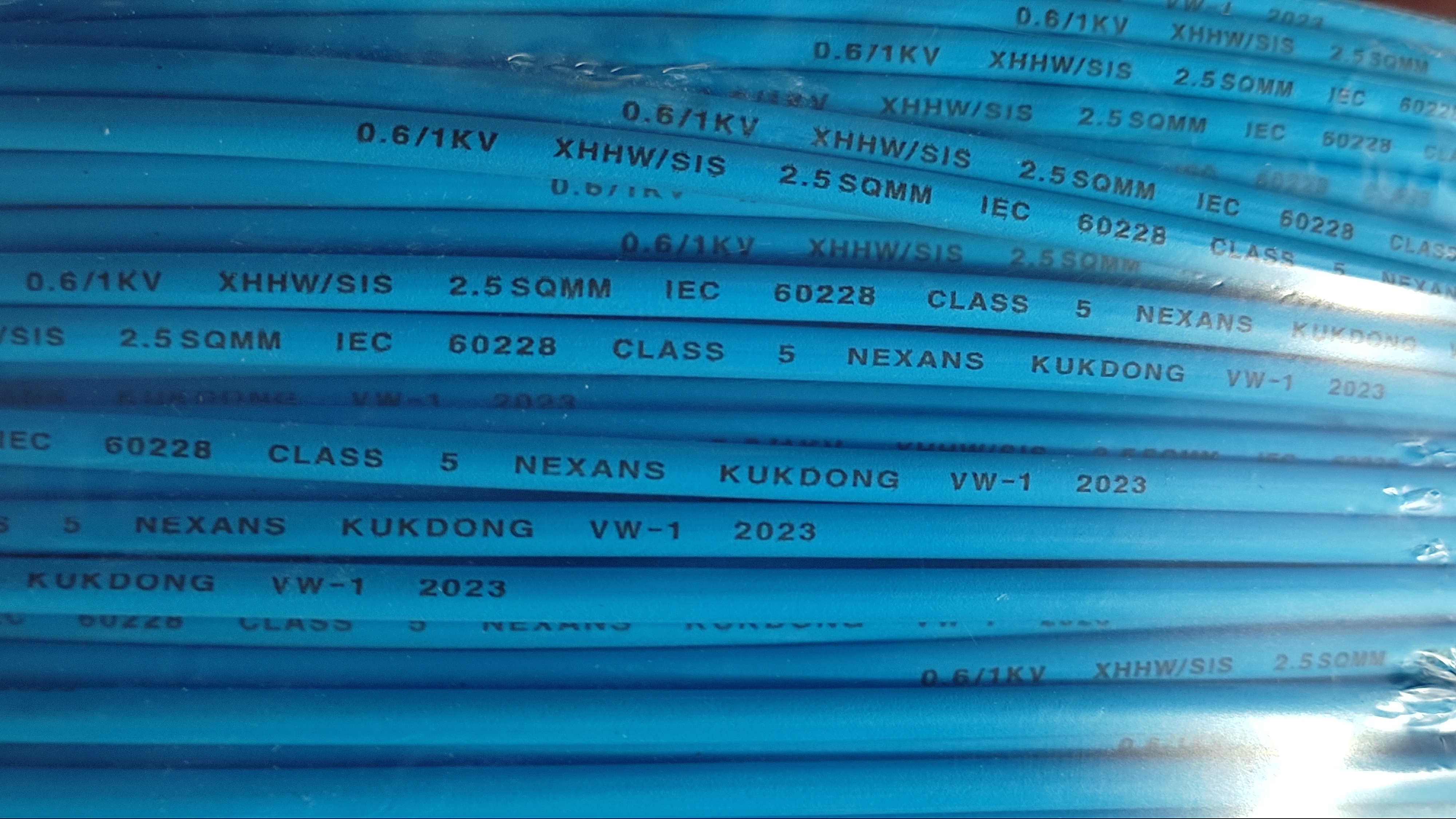 8a174a3d5e070796299ec1a6d554436d21ffed1b.jpg
