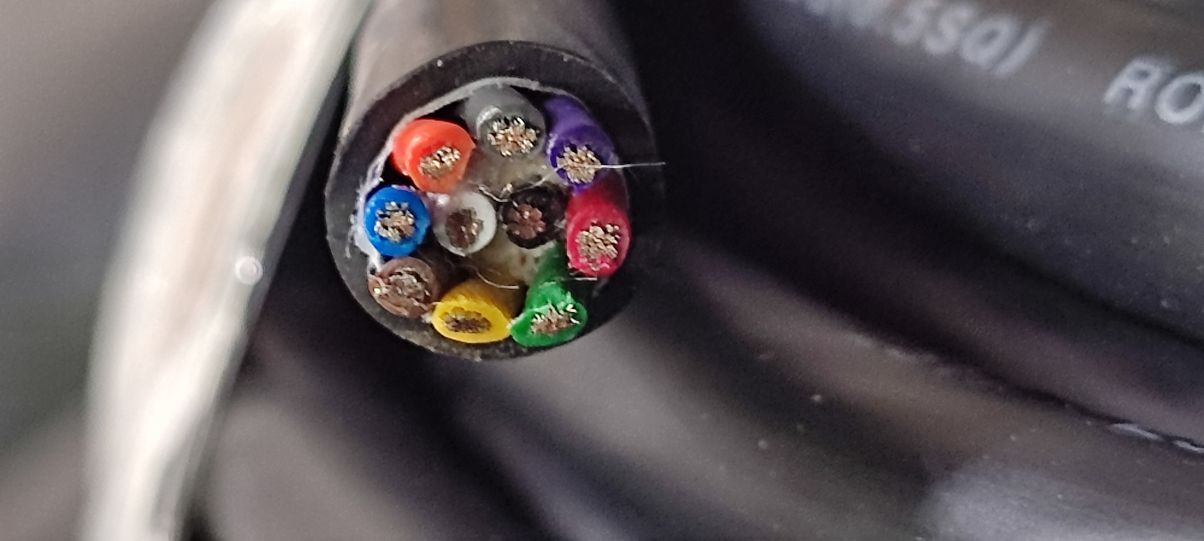 ROiREV10Cx20AWG_2.jpg