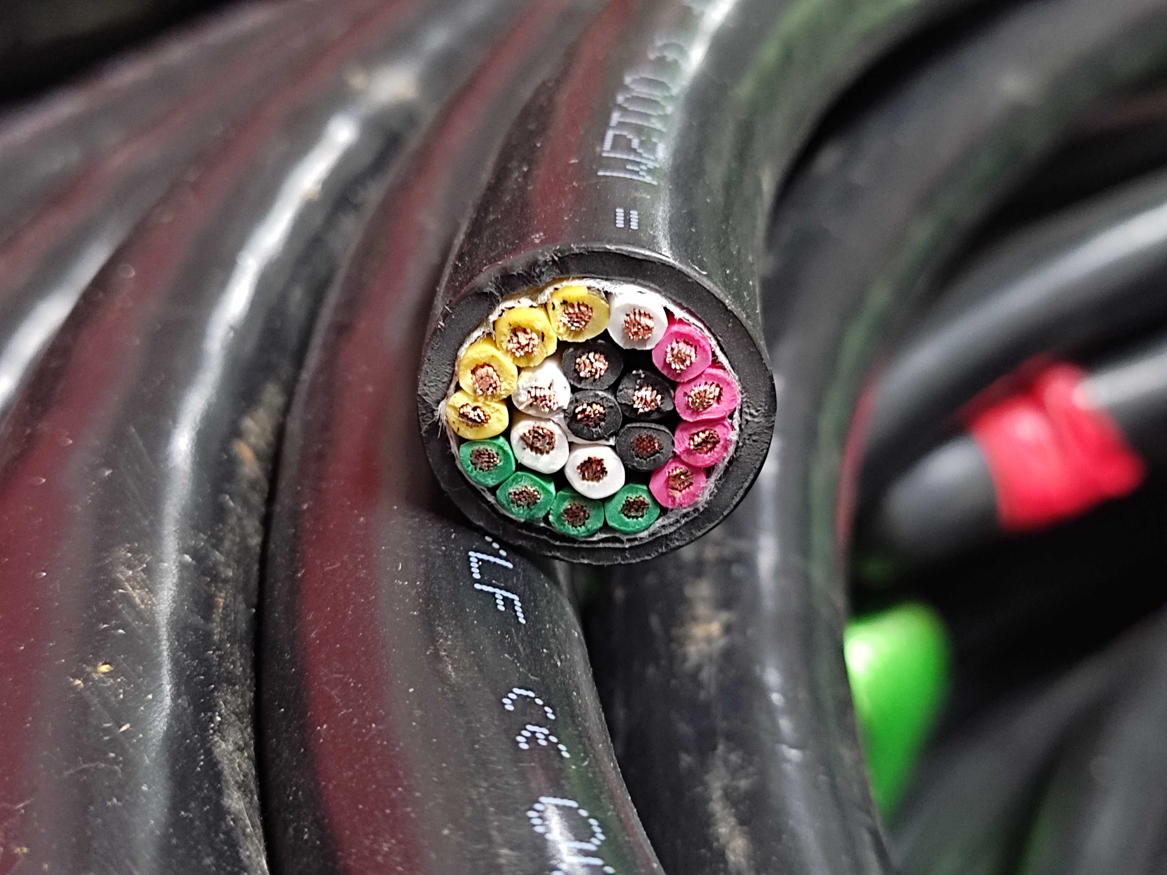VCT_1.5x20C_SJ_6.jpg