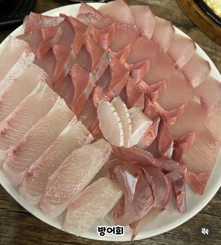 업로드 이미지