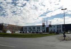 랑세스 자회사 본드-라미네이트, 경량화 플라스틱 소재 생산능력 강화