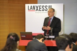 랑세스, 플라스틱 응용부품 개발센터 오픈