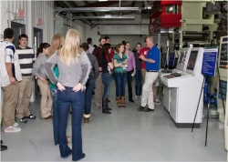 성안기계(주) 고성능플라스틱 압출 라인 개발연구소 준공