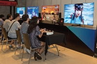 PC용 게임을 거실에서 대화면 스마트 TV로 즐긴다