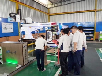 한양로보틱스(주), 태국 대리점에서 로봇 이론 및 조작에 대한 현지 교육 진행