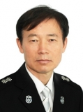쉬는날에도 아파트화재 인명대피 도운 정학진 소방관