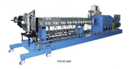 RUBBER EXTRUDER