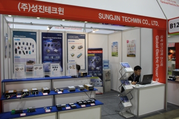 [2019 국제전기전력 전시회] 스위치 및 센서 전문업체 성진테크윈