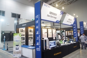[INMAC 2019] 대덕이미지(주), 탁상형 주사전자현미경(Mini-SEM) 선보여