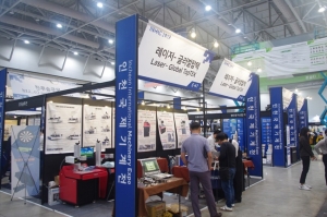 [INMAC 2019] 레이저-글러벌탑텍, 레이저 관련 제품과 샘플을 소개하다!
