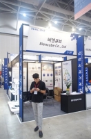 [INMAC 2019] 비엔큐브, 친환경 UV LED 선보여