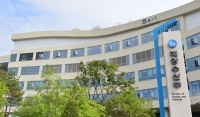 해수부, 친환경 하역장비로 항만 미세먼지 잡는다