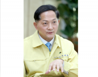 주민 갑질에 극단적 선택한 경비원.."최소한의 인권과 복지 법으로 보장한다"