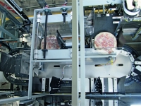 XTS가 적용된 피자 케이스 포장기로 전통적 기계 3대를 대체하다, Beckhoff