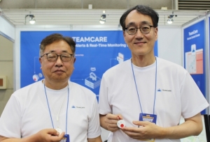 [인터뷰] (주)애스크밀리언스, 버튼 하나로 지키는 일상의 안전 솔루션 '팸케어, 팀케어'