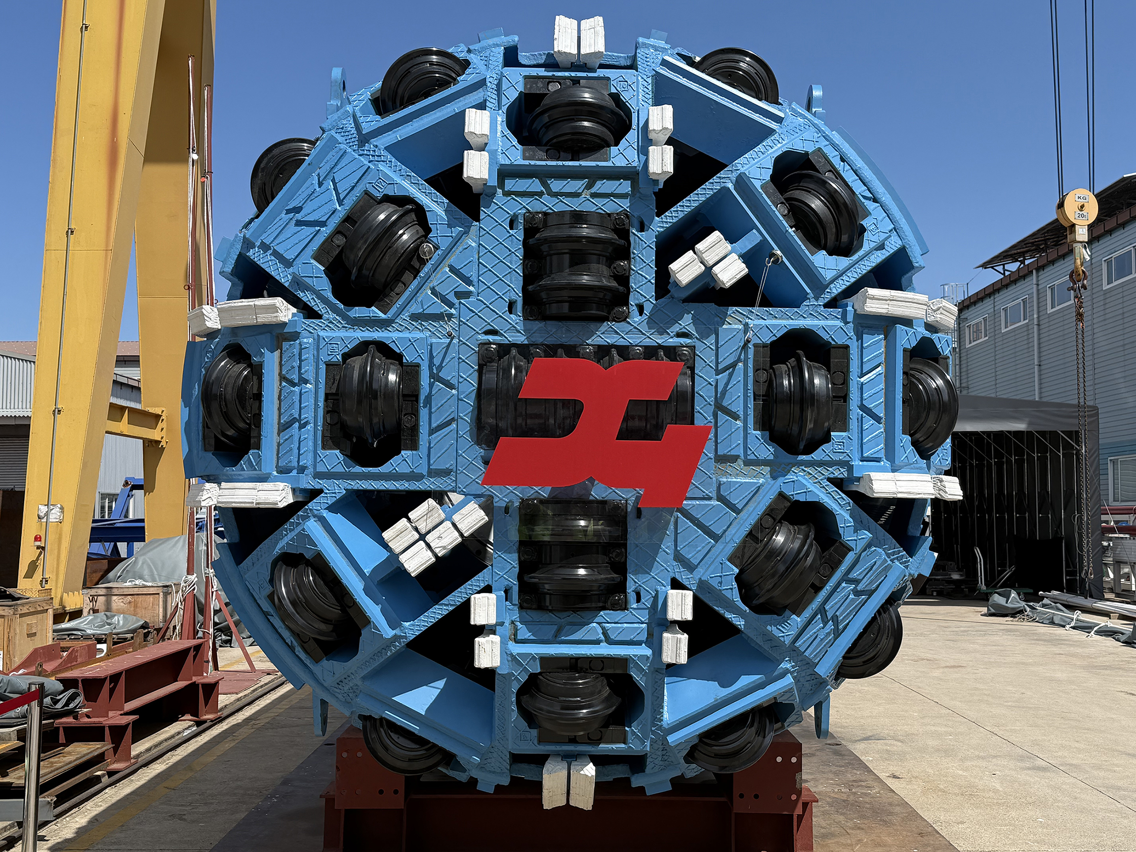 동아지질, TBM 독자모델 2호기 제작 완료 :: 산업뉴스 여기에