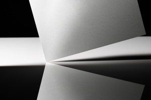 동국씨엠, 초고반사 태양광 전용 컬러강판 ‘솔라셀’ 공개