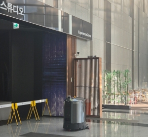 크린텍, 빛마루방송지원단에 자율주행 청소로봇 ‘L4’ 공급