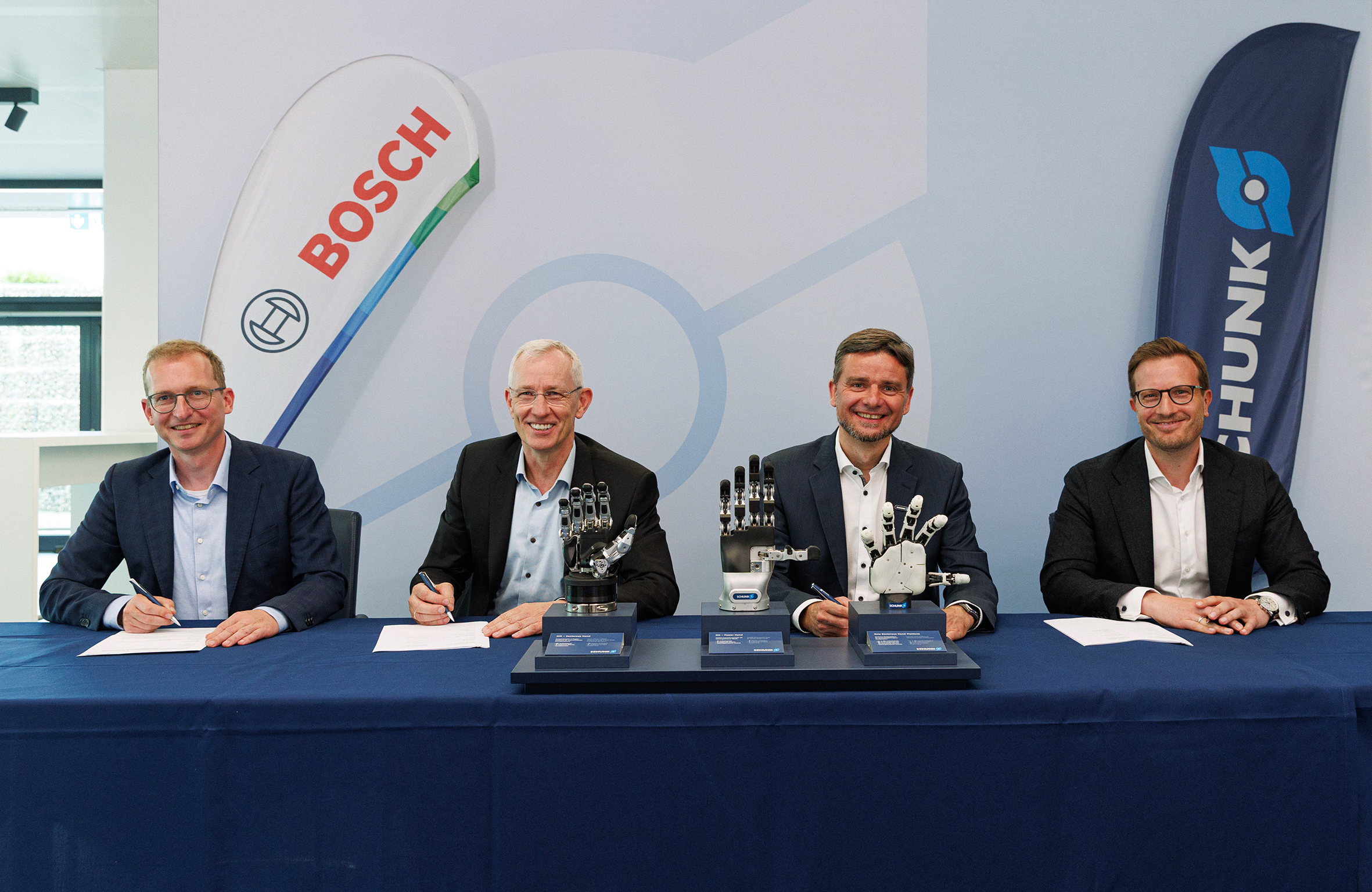 휴머노이드 로보틱스 SCHUNK와 Bosch,   휴머노이드 로봇 핸드 공동 개발 협력
