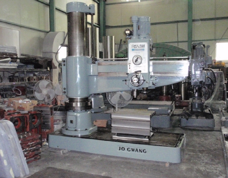 판암 1700형 레디알드릴링머신 조광