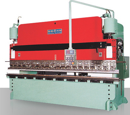유압 절곡기 Hydraulic Press Brake Machine