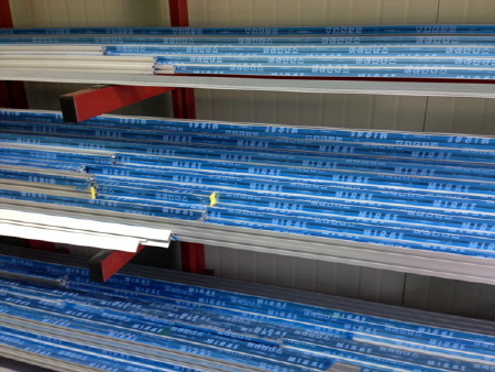 알루미늄프로파일 바퀴 조절좌