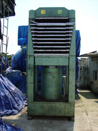 열판10단유압프레스600톤,다단프레스600톤,중고프레스600톤