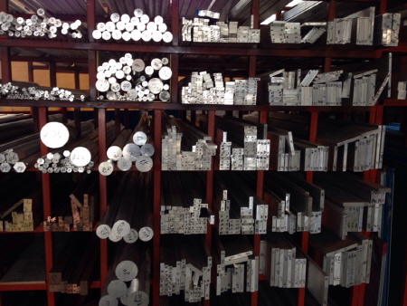 알루미늄 비철금속