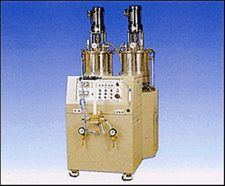 이액형 정량 주입기