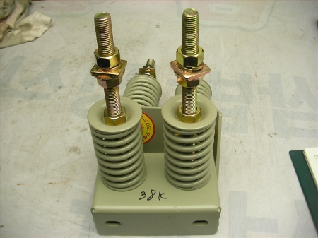 7028/ 스프링 완충기