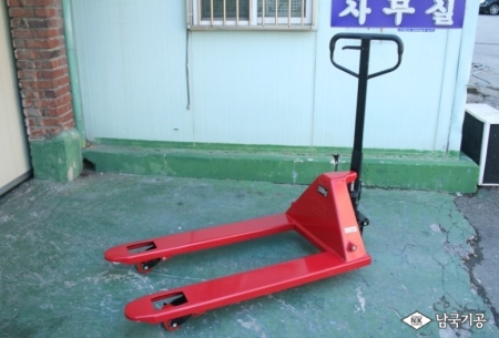 핸드 파렛트 트럭