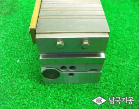 사인 마그네트척