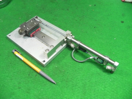 48153/ 자작용 공압 엑추레이드.