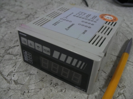 67613/ 콘트롤제어장치