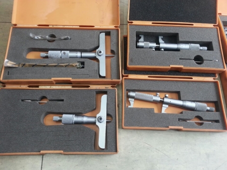 깊이게이지 내경마이크로미터