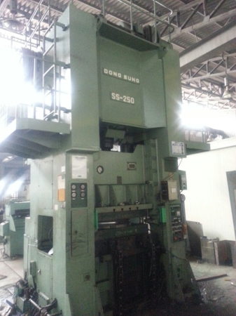 동성H형250톤,동성프레스250톤,프레스250톤,중고프레스250톤