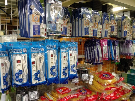 전기자재 멀티탭 전선 조명