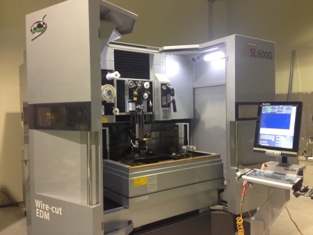 와이어컷팅가공, 슈퍼드릴, 비철금속가공, 금형가공, 대전와이어컷팅