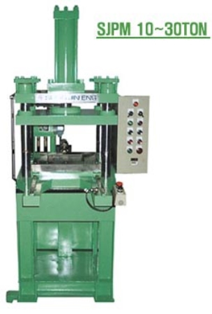 SWAGING MACHINE