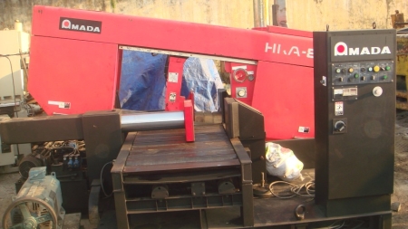 Band Sawing M/C