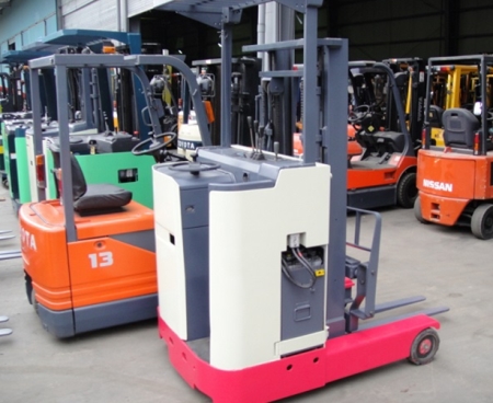 전동입승지게차