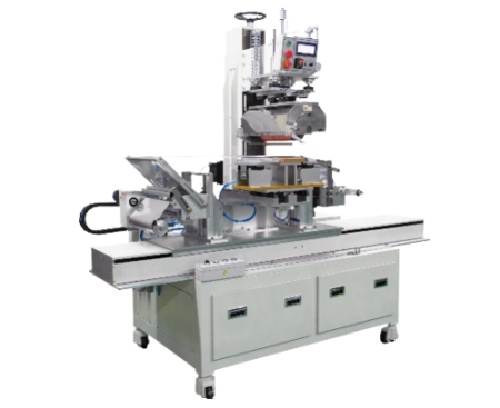 테이블 슬라이드 이송식 평면 롤러 핫스탬핑 머신