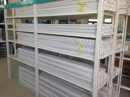 PVC덕트 전선덕트 랜덕트 신영전재