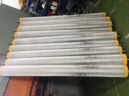 인삼세척기계 제작에 사용되는 세척용부러쉬제작합니다. (주)영진그린, 산업용브러쉬 제작전문기업