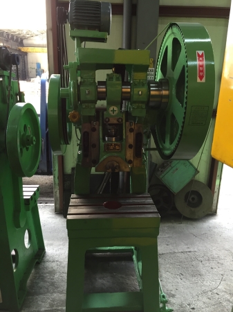 대성기계공업사 프레스