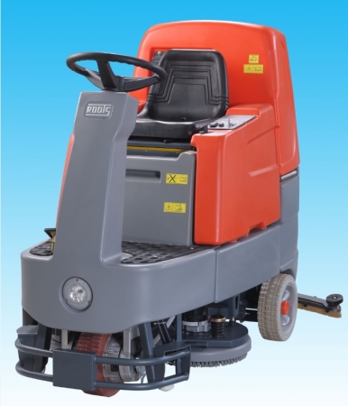 탐승식 습식 바닥 청소장비