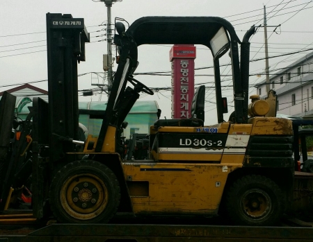전동지게차 ( LD30S-2)