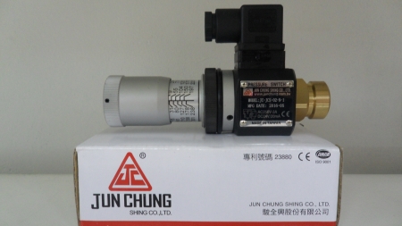 공압 SOLENOID VALVE (JUN CHUNG)